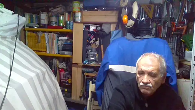 nonnomaturobisex Show in webcam