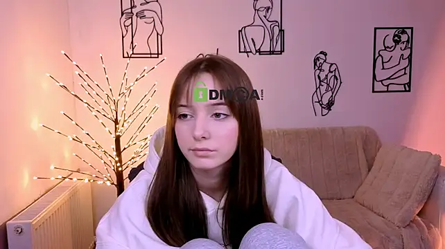 chloe_ley লাইভ XXX চ্যাট
