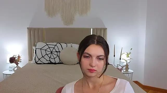 Chat XXX en directo de Shy_kitty__