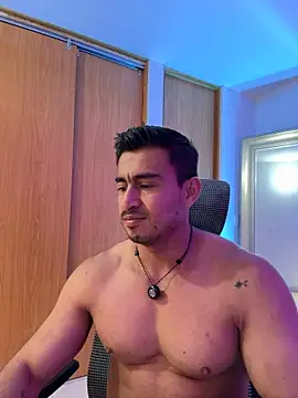 Chris_Clarck's Live XXX Chat
