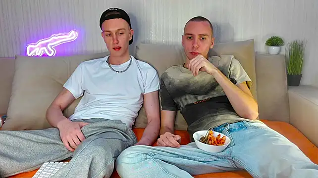 XXX chat uživo modela begjaer