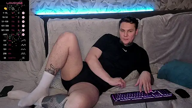 Lechery_boy Chat XXX in diretta