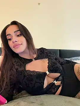 -Alisa Adlı Modelin Canlı XXX Sohbeti