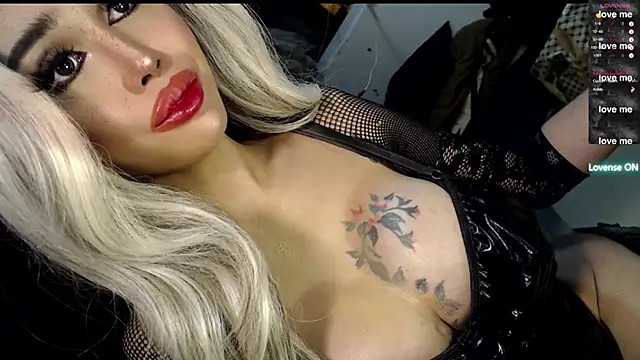 Chat +18 de goddesspakshit ao vivo