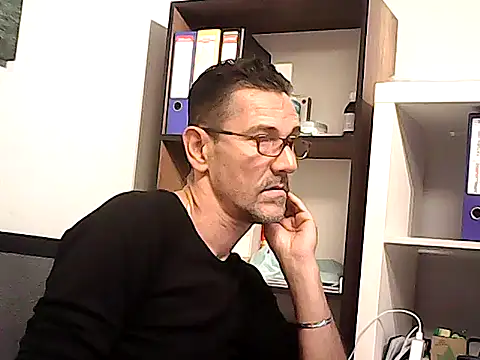 mastercharisma35 现场XXX聊天