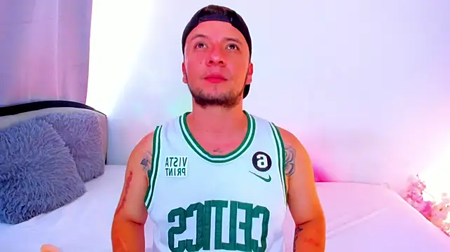 karl_kai live XXX chat