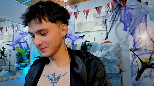Axel_Ryder 即時 XXX 聊天