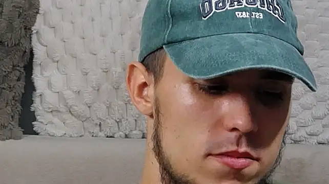 Chat +18 de Avgust__ ao vivo
