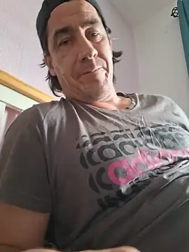 Jizzma13 লাইভ XXX চ্যাট