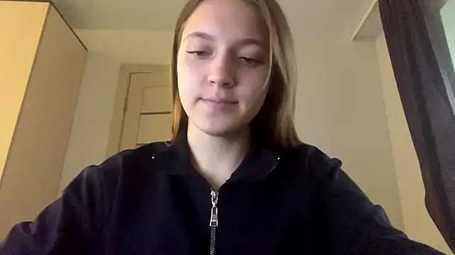 XXX chat uživo modela Arimy