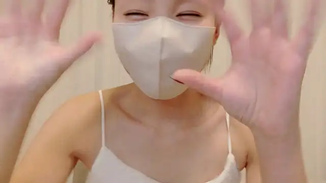 Miwa__15のライブXXXチャット