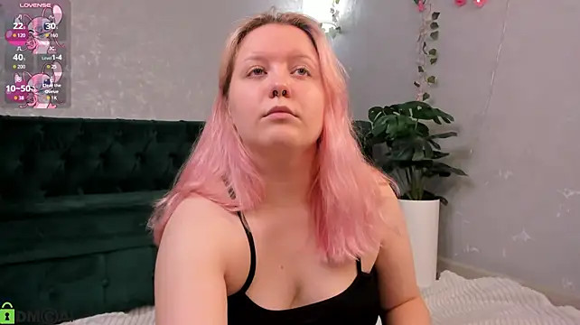 SunshyRose Adlı Modelin Canlı XXX Sohbeti