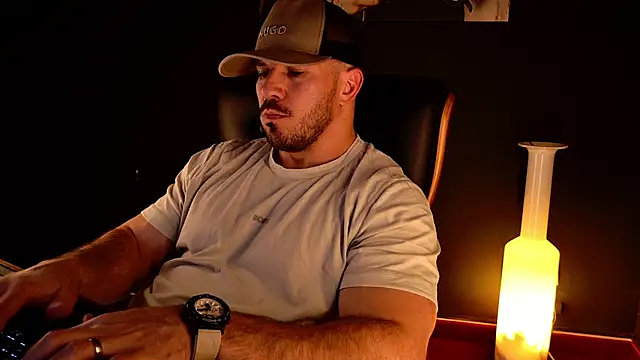 AngeloEric – Naživo XXX chat