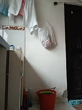 yaneth_ Chat XXX in diretta