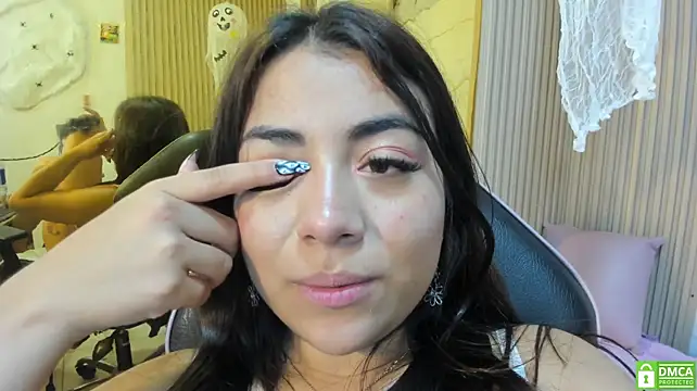 دردشة Eliizabeth_tay الجنسية المباشرة