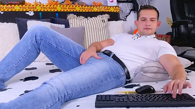 XXX chat uživo modela Jimmy_Doss