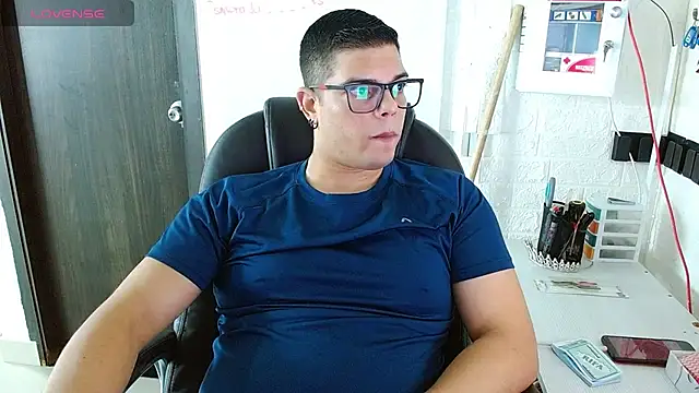 دردشة Realjoel01 الجنسية المباشرة