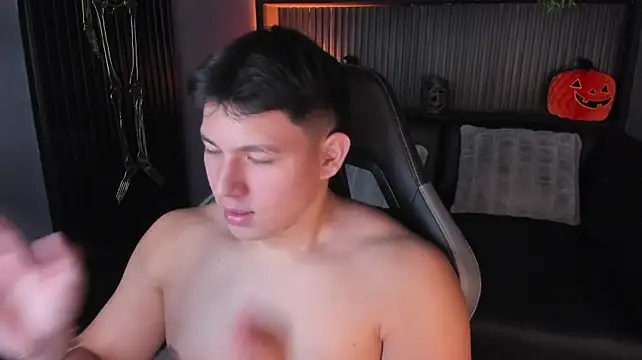 Czat XXX na żywo – JamesCr_