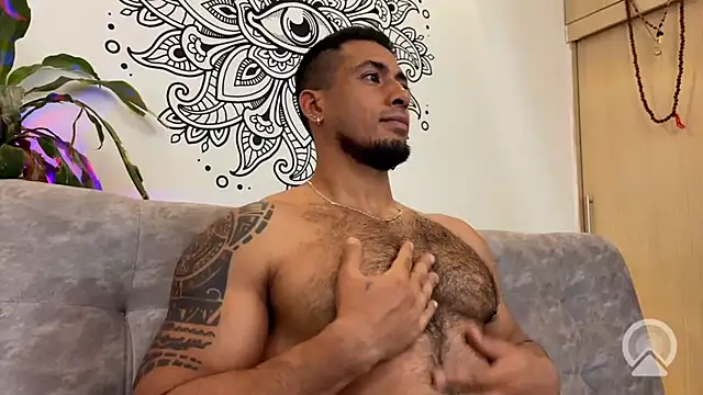 aaroncolombia – Naživo XXX chat