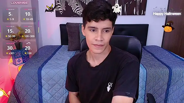 Jacob5_ Live XXX-chat