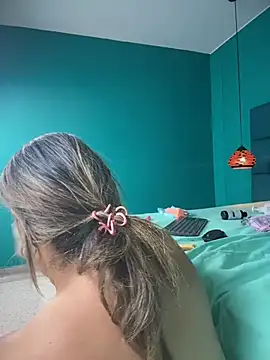 Camila_Noer: απευθείας συνομιλία ΧΧΧ