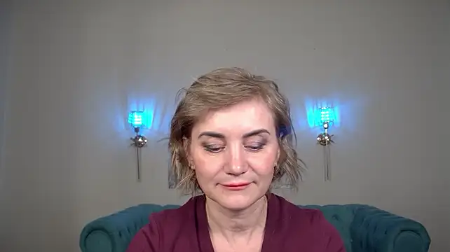 AdeleRocher Chat XXX in diretta