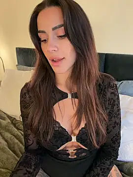 -Alisa Adlı Modelin Canlı XXX Sohbeti