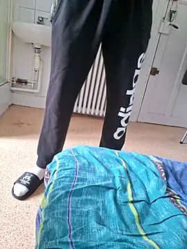 XXX chat uživo modela molozeb