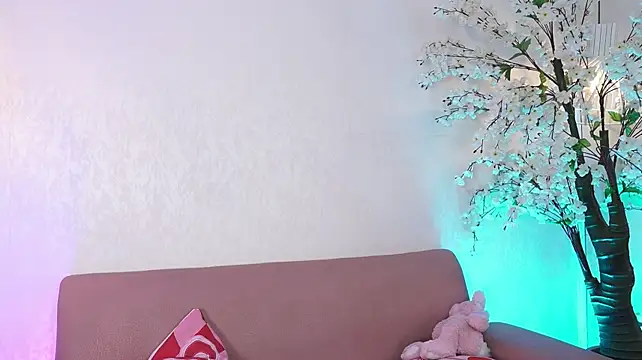 ZaoRize Adlı Modelin Canlı XXX Sohbeti