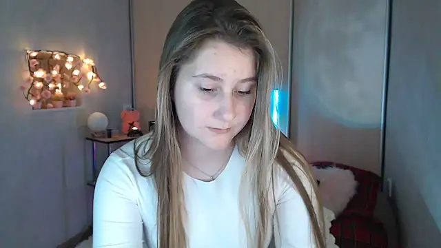 Milka_kamila 现场XXX聊天