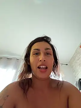 QueImporta 라이브 XXX 채팅