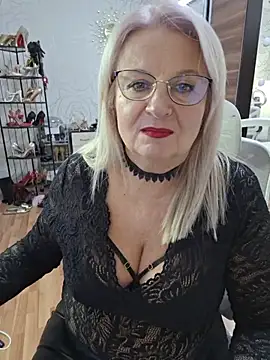 AvrilMillers Chat XXX in diretta
