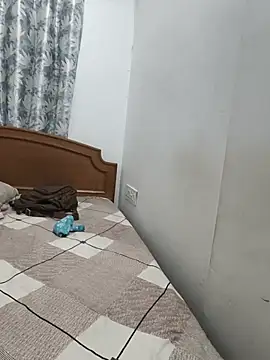 ITEM_BOM Adlı Modelin Canlı XXX Sohbeti