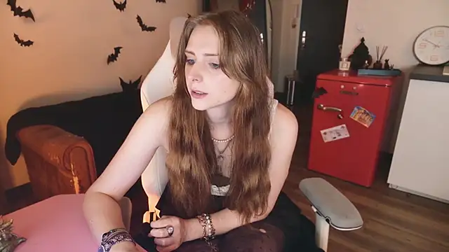 Celeste_Off Adlı Modelin Canlı XXX Sohbeti