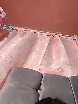 Milu_carbajal_x Adlı Modelin Canlı XXX Sohbeti