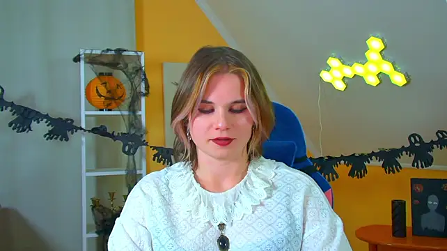 AliceAllard Adlı Modelin Canlı XXX Sohbeti