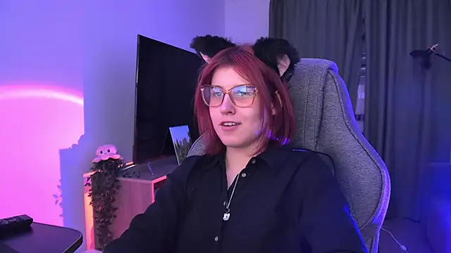 JulliaMoore: απευθείας συνομιλία ΧΧΧ