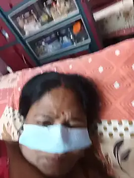 URBASI লাইভ XXX চ্যাট