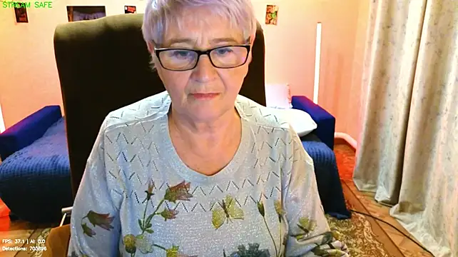 Chat XXX ao vivo de Sandra_Snowflake
