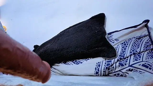 XXX chat uživo modela samirscott