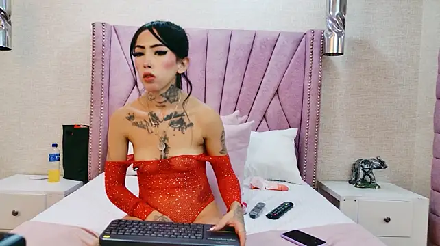 MadisonMoons Chat XXX live