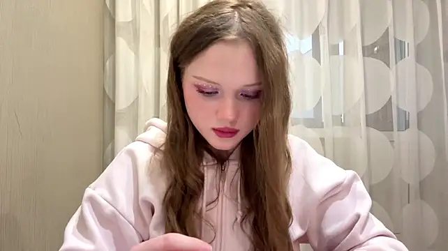 TawnaQasba live XXX chat