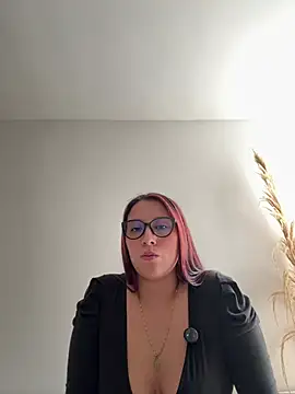 Онлайн чат XXX andra_rose