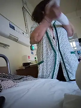 LIONESSQUEEN307: απευθείας συνομιλία ΧΧΧ