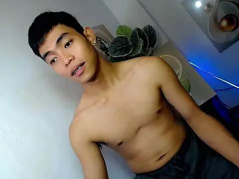 XXX chat uživo modela bretman1922