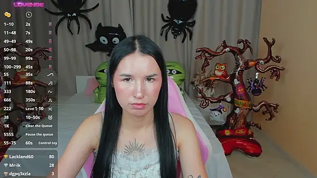 Nika_Voices live XXX chat