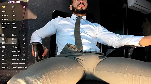 MarkWalker__ Adlı Modelin Canlı XXX Sohbeti
