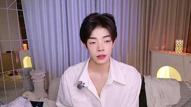 XiaoZeouba Chat XXX in diretta