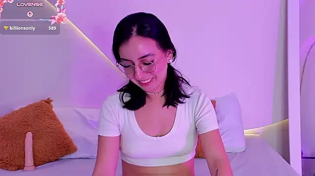 amy_nami's Live XXX Chat