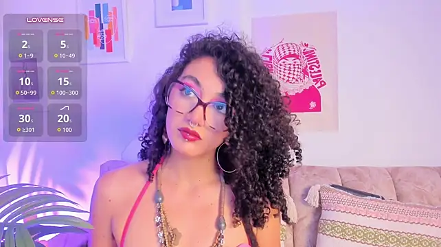 แชท XXX สดของ CurlyMeryJane